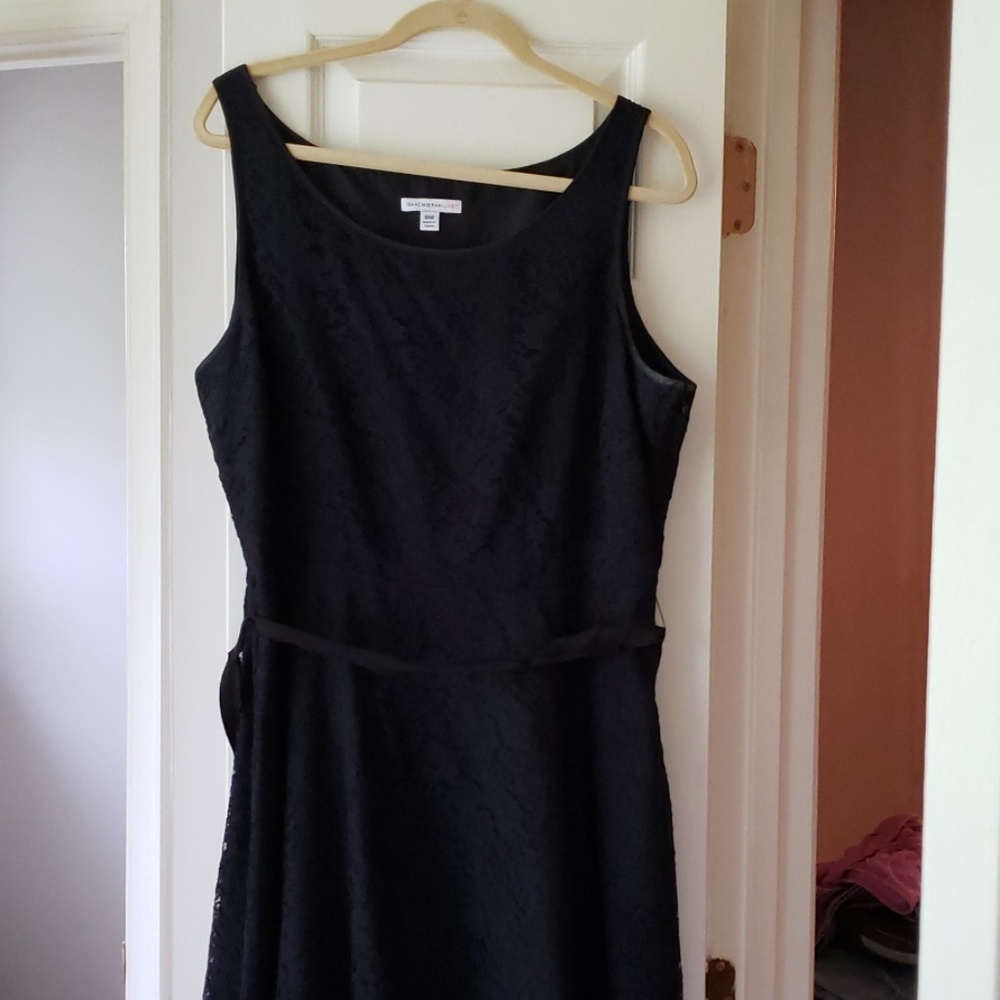 Isaac Mizrahi lace over lay sleeveless dress